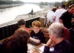 DW04pub12