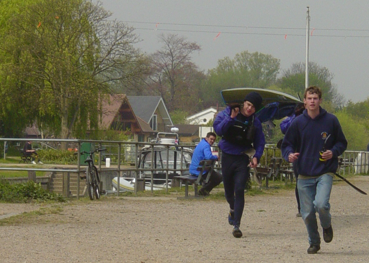 mark and nick run